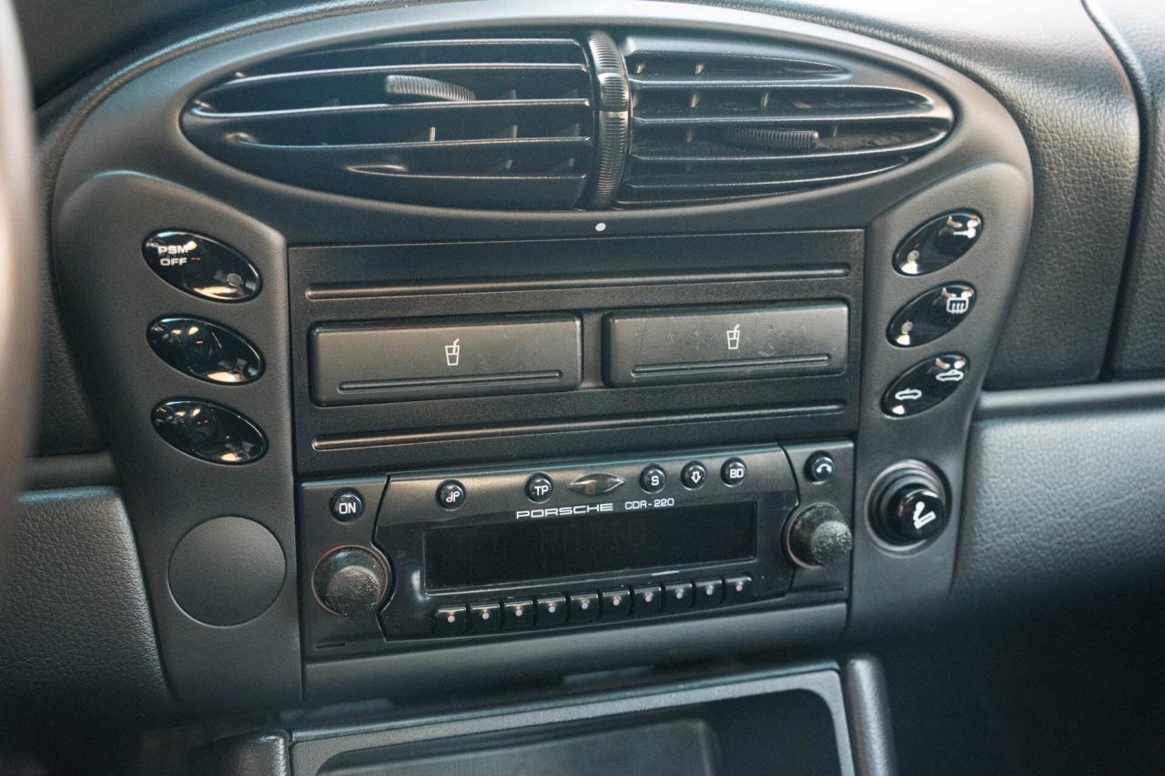 2001 Porsche Boxster BASE Photo