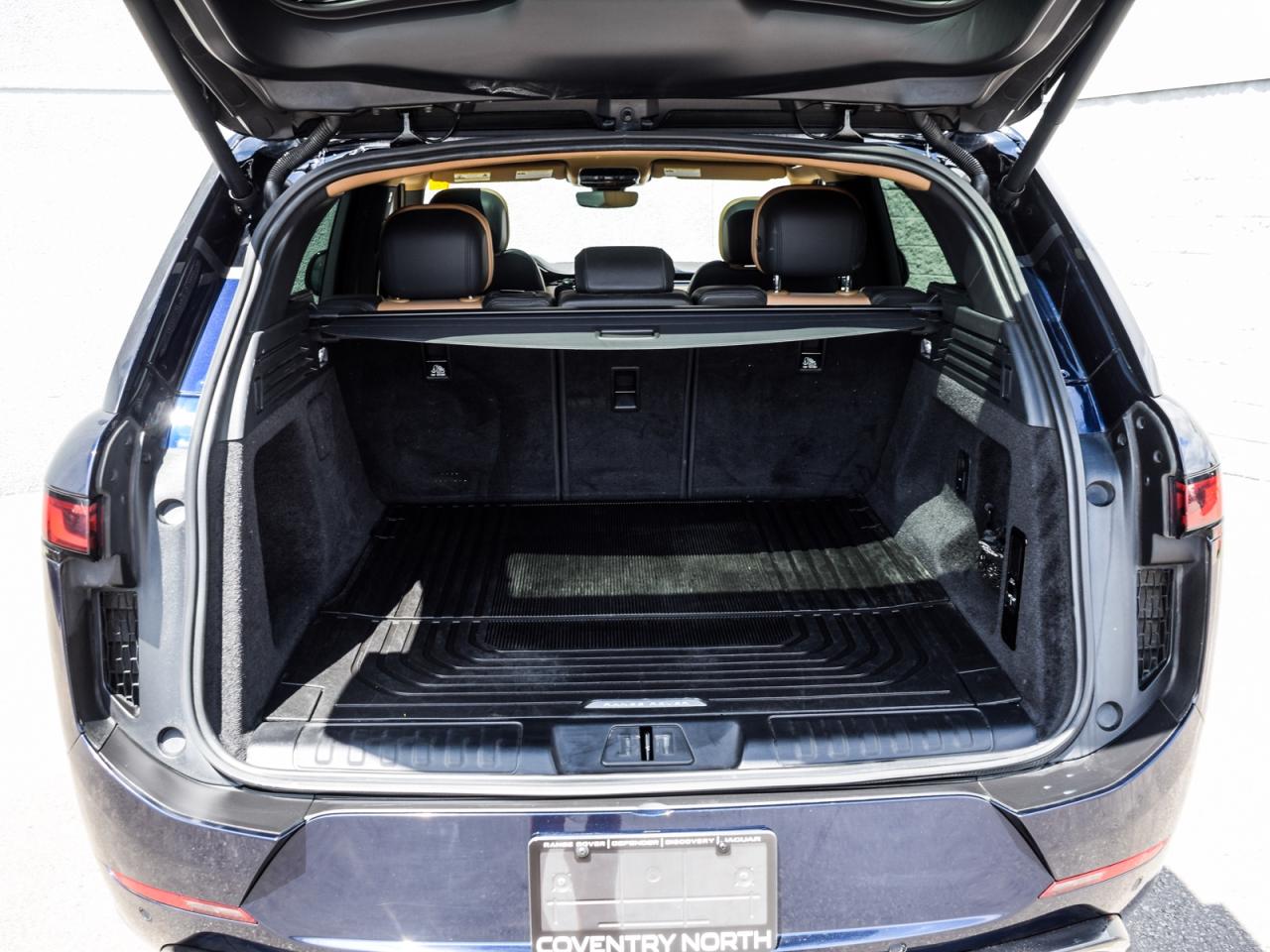 2023 Land Rover Range Rover Sport SE CARAWAY INTERIOR EXTENDED LEATHER NO FEES Photo