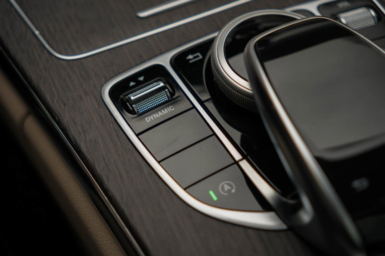 2019 Mercedes-Benz C-Class C300 4MATIC Photo