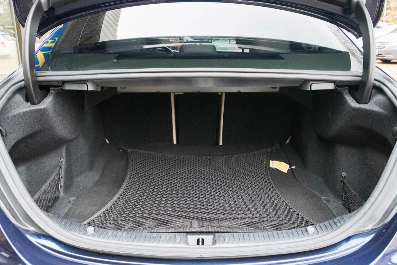 2019 Mercedes-Benz C-Class C300 4MATIC Photo