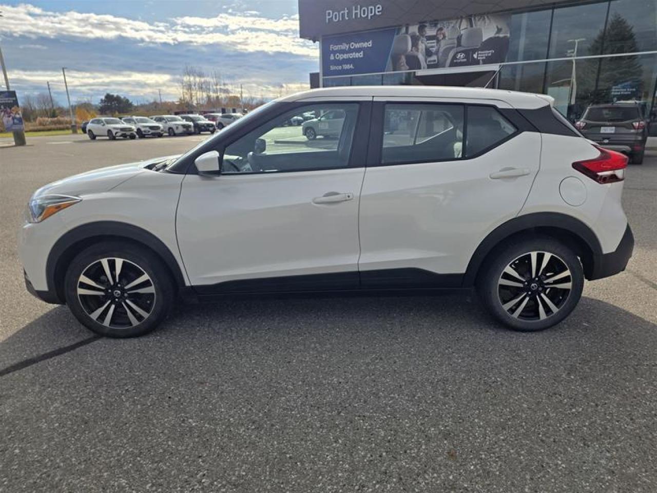 2020 Nissan Kicks SV CVT Photo