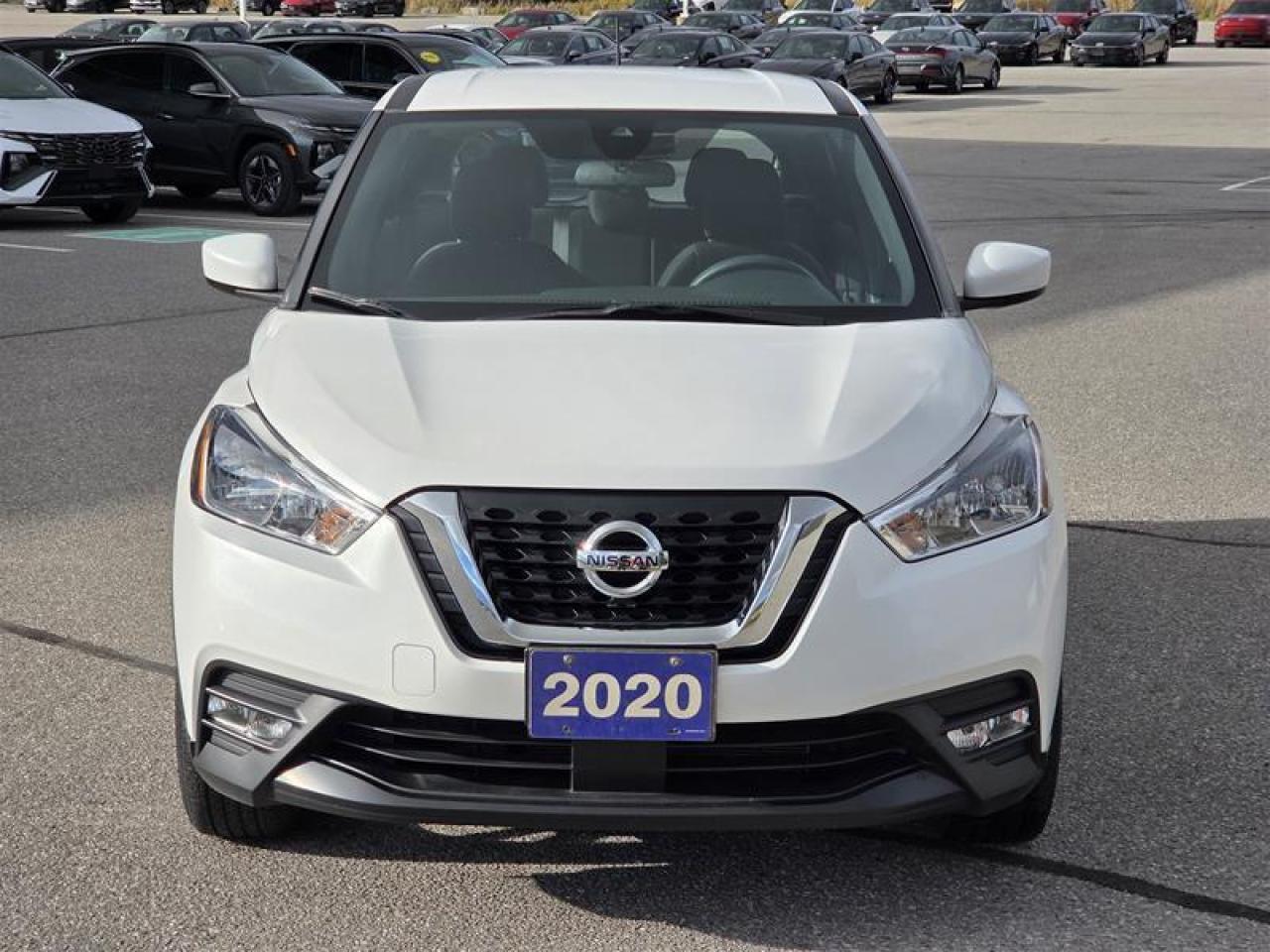 2020 Nissan Kicks SV CVT Photo2