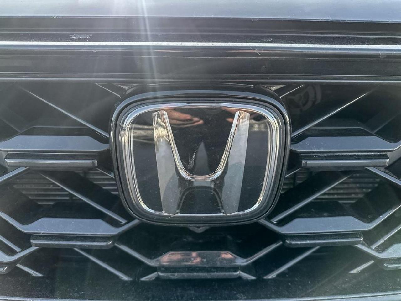 2024 Honda CR-V Hybrid Touring Photo