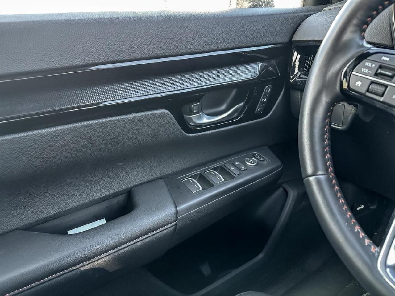 2024 Honda CR-V Hybrid Touring Photo