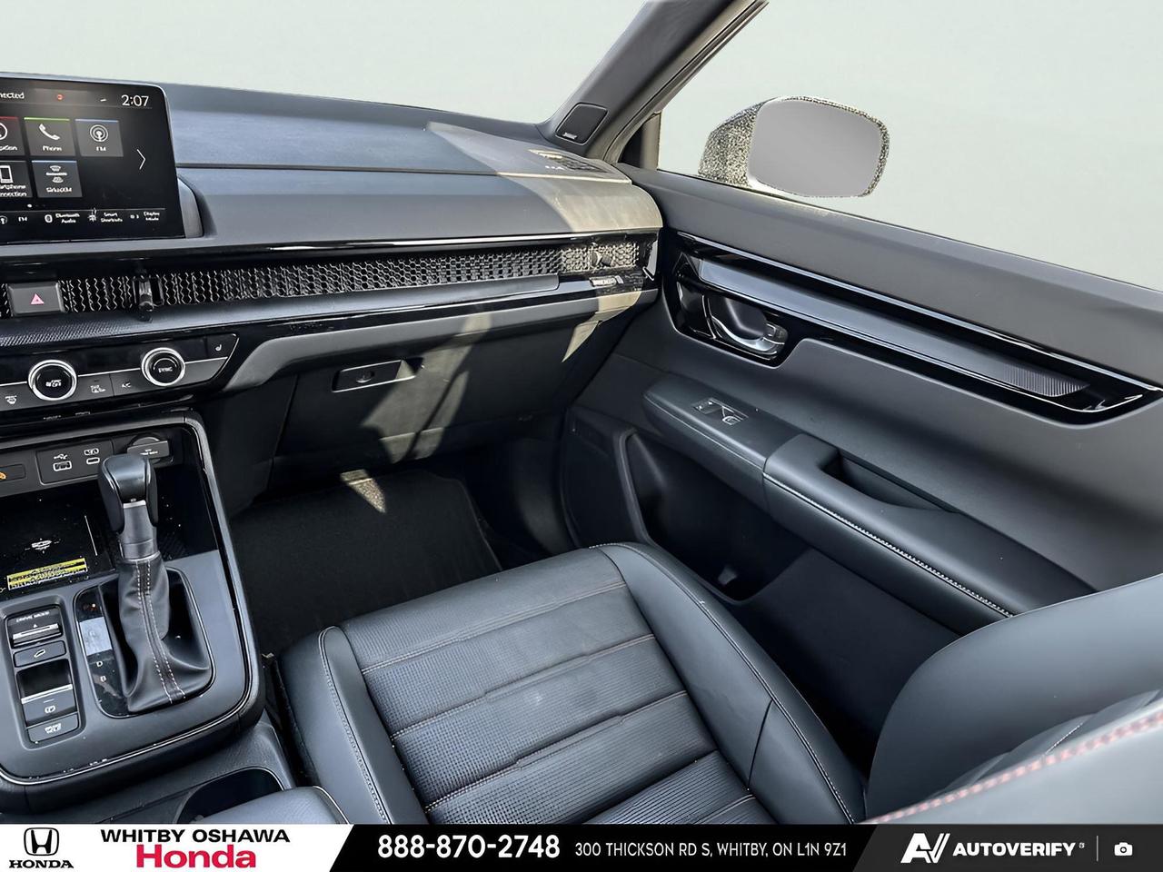 2024 Honda CR-V Hybrid Heated Seats l Heated Steering Wheel Photo