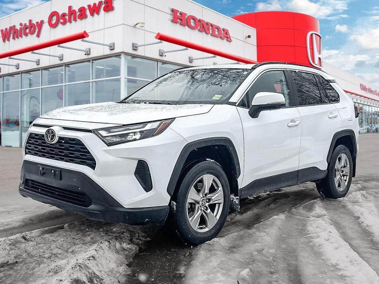 2022 Toyota RAV4 XLE Photo