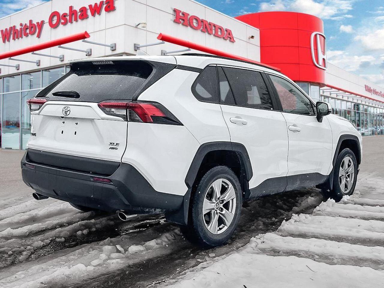 2022 Toyota RAV4 XLE Photo