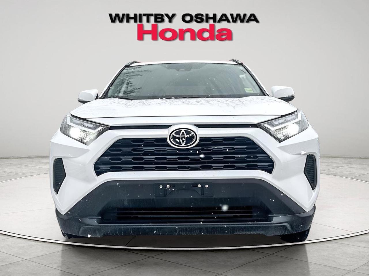 2022 Toyota RAV4 XLE Photo