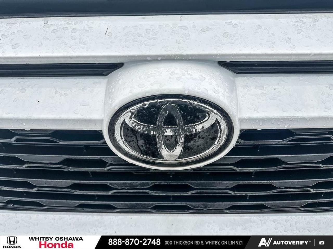 2022 Toyota RAV4 XLE Photo