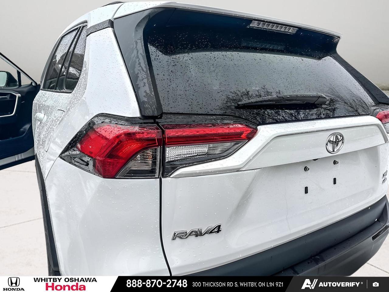 2022 Toyota RAV4 XLE Photo