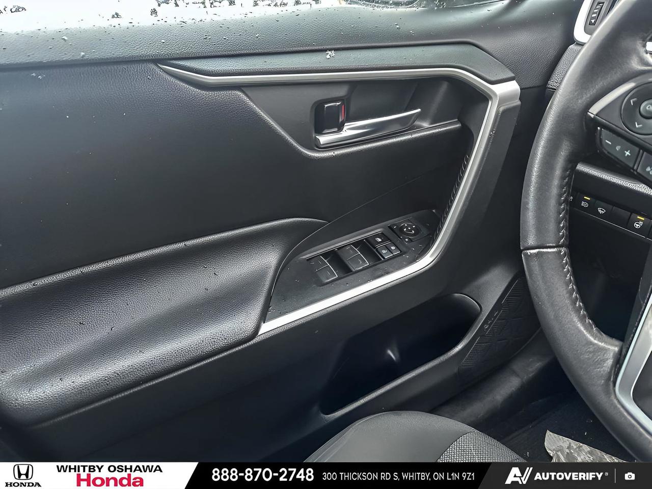 2022 Toyota RAV4 XLE Photo