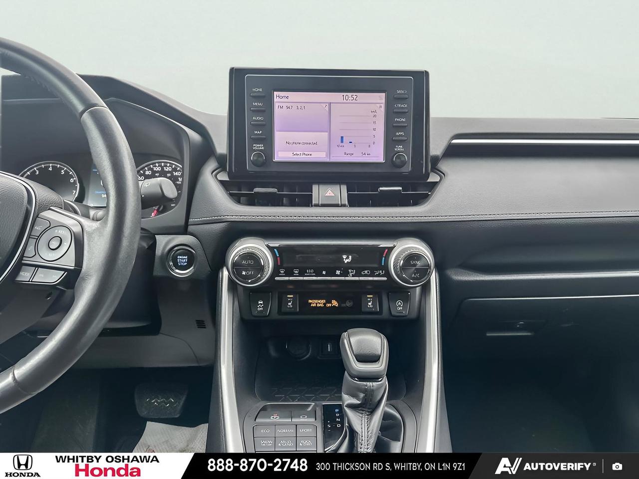 2022 Toyota RAV4 XLE Photo