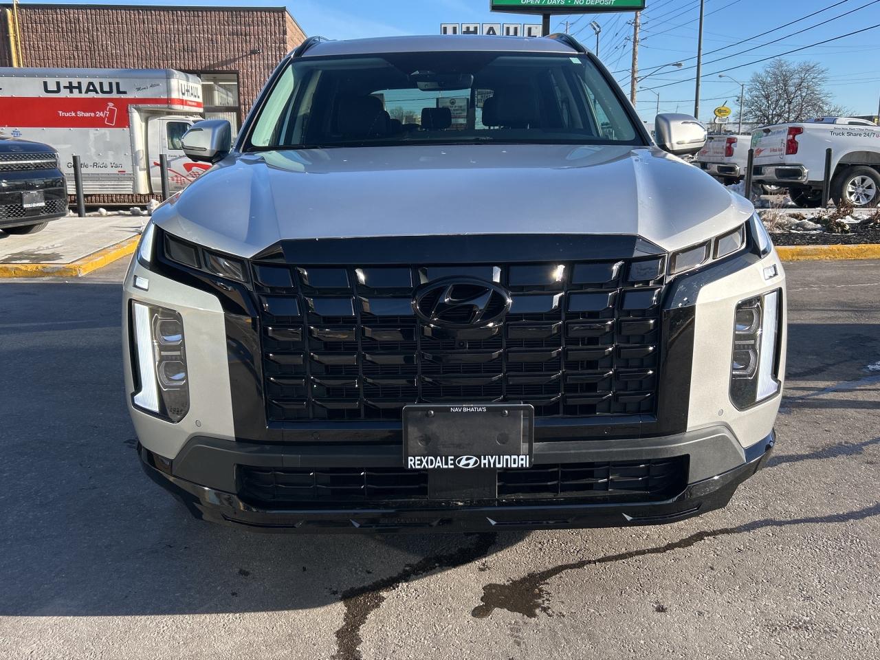 2025 Hyundai PALISADE Urban 8-Passenger AWD   Starting from 5.29% OAC Photo