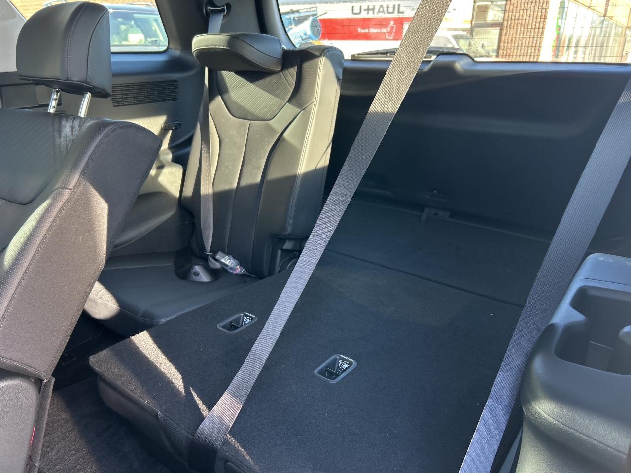 2025 Hyundai PALISADE Urban 8-Passenger AWD   Starting from 5.29% OAC Photo