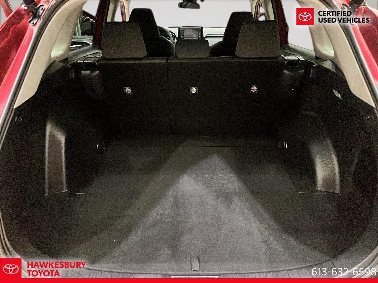 2021 Toyota RAV4 Hybrid XLE heated seats, a touchscreen system with Apple Photo