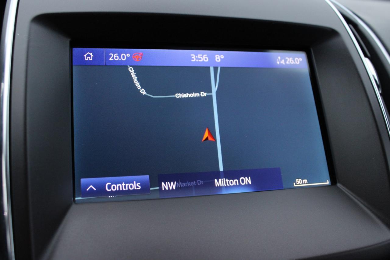 2020 Ford Edge Titanium AWD   No Accident   One Owner   $72/Weekl Photo