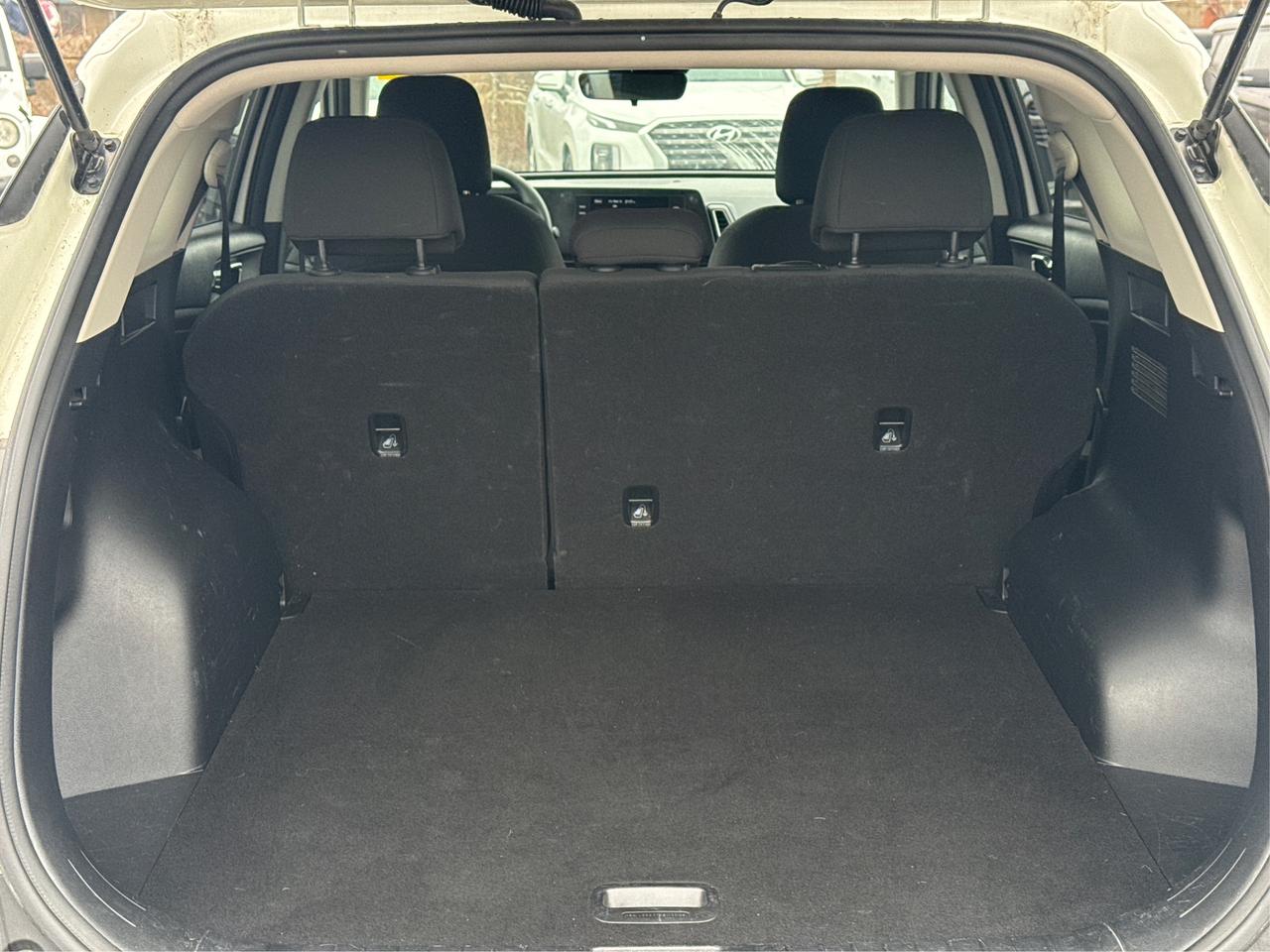 2023 Kia Sportage AWD HEATED SEATS LOADED WE FINANCE ALL CREDIT! Photo