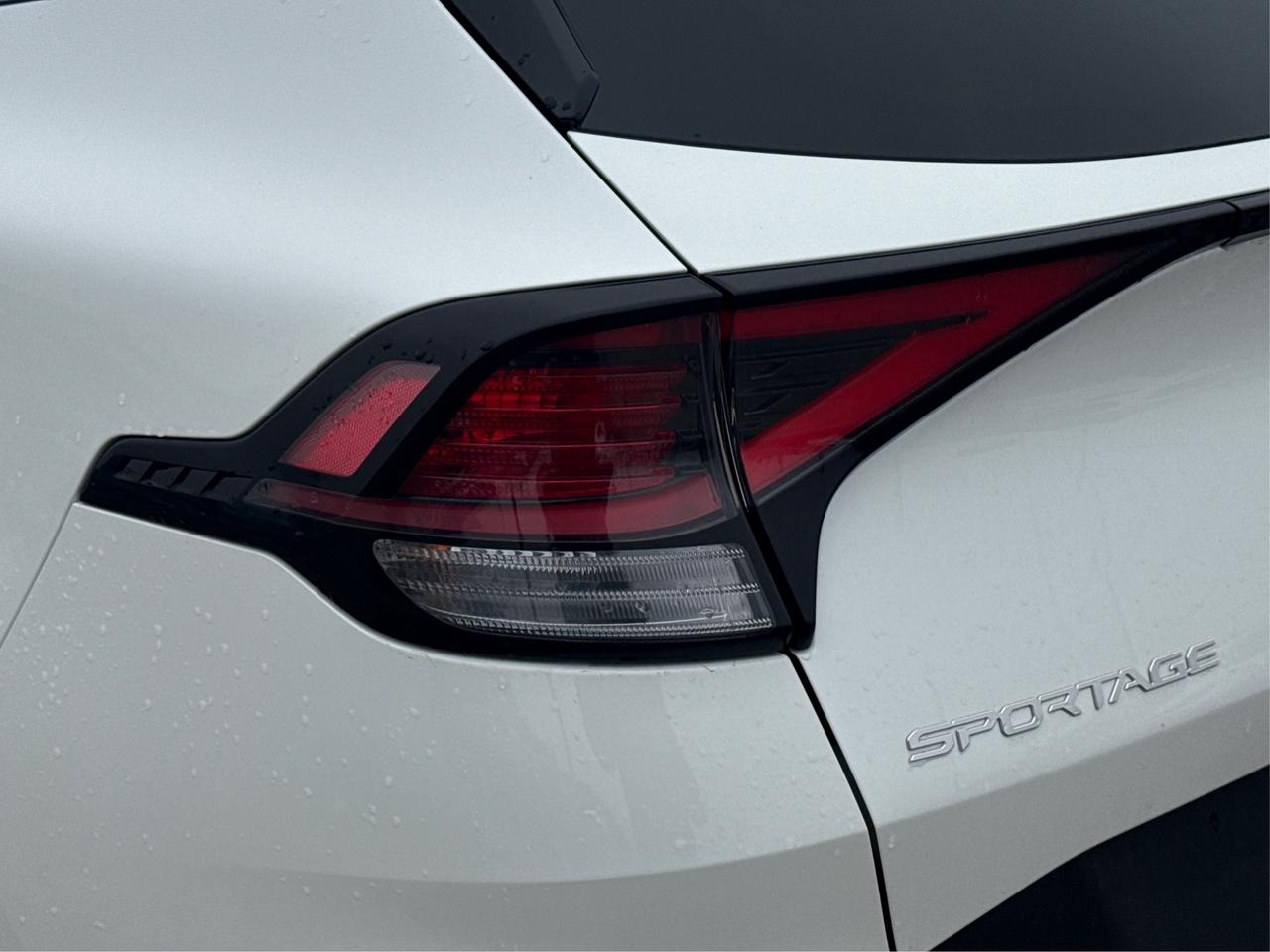 2023 Kia Sportage AWD HEATED SEATS LOADED WE FINANCE ALL CREDIT! Photo