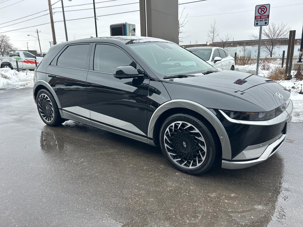 2024 Hyundai IONIQ 5 Ultimate AWD Long Range   Starting from 3.99% OAC Photo