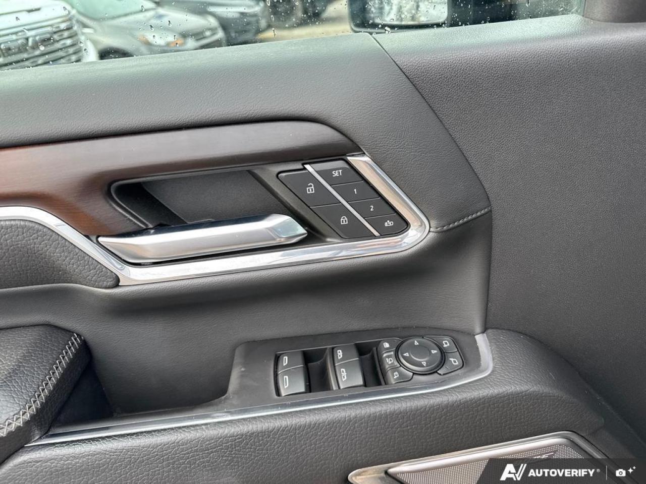 2024 GMC SIERRA 2500HD Denali   SUNROOF   DURAMAX   POWER STEPS Photo