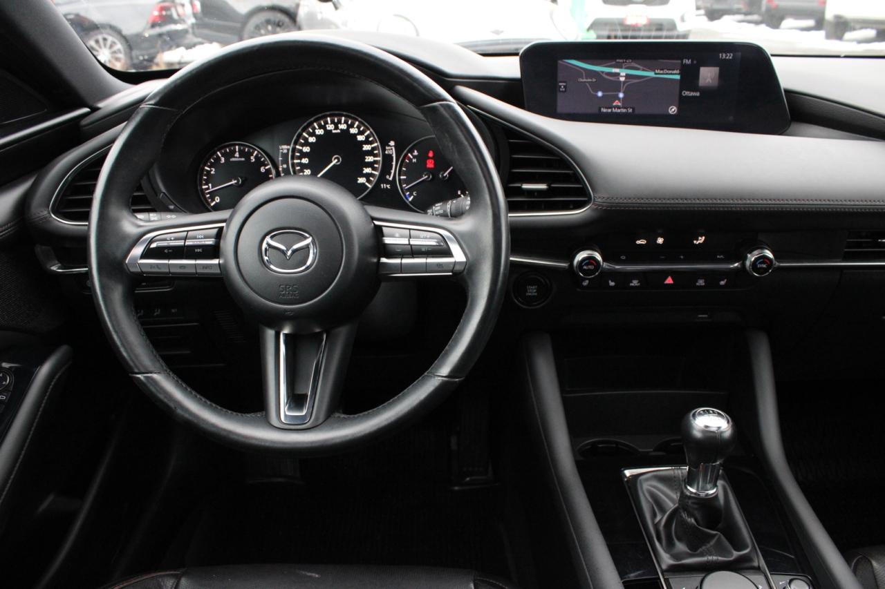2019 Mazda MAZDA3 GT HATCHBACK MANUAL NO ACCIDENT $89/WEEKLY HUD Photo