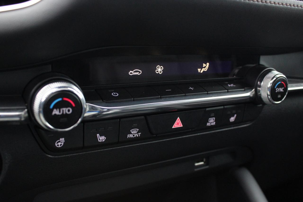 2019 Mazda MAZDA3 GT HATCHBACK MANUAL NO ACCIDENT $89/WEEKLY CERTIFI Photo