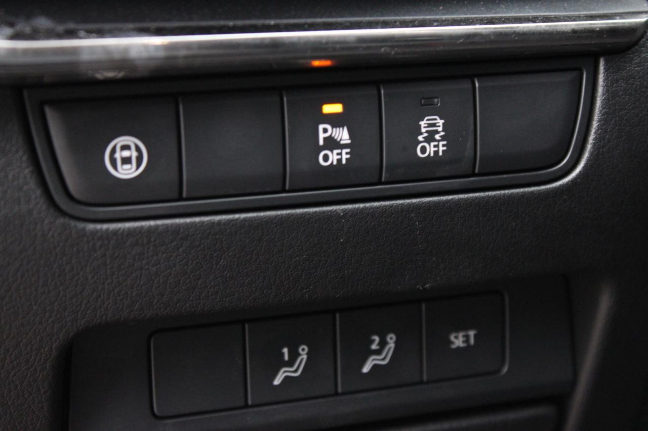 2019 Mazda MAZDA3 GT HATCHBACK MANUAL NO ACCIDENT $89/WEEKLY HUD Photo