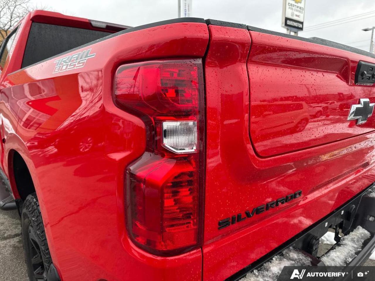 2024 Chevrolet Silverado 1500 Custom Trail Boss   APPLE CARPLAY   ONE OWNER Photo