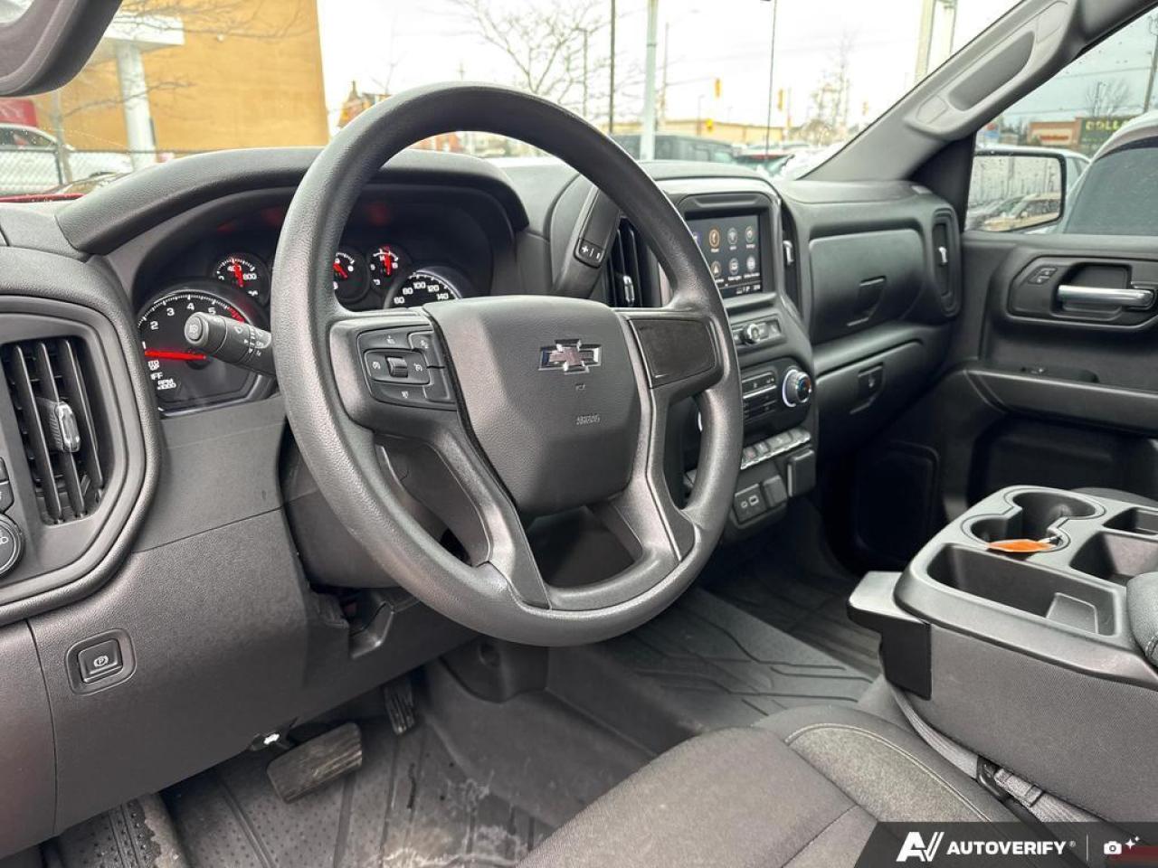 2024 Chevrolet Silverado 1500 Custom Trail Boss   APPLE CARPLAY   ONE OWNER Photo