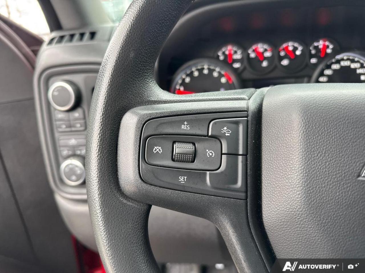 2024 Chevrolet Silverado 1500 Custom Trail Boss   APPLE CARPLAY   ONE OWNER Photo