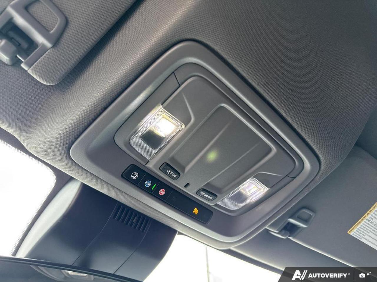 2024 Chevrolet Silverado 1500 Custom Trail Boss   APPLE CARPLAY   ONE OWNER Photo