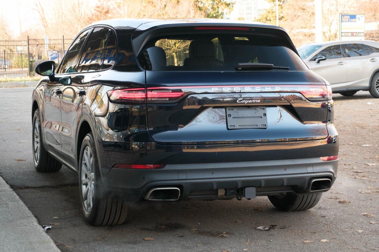 2022 Porsche Cayenne AWD Photo