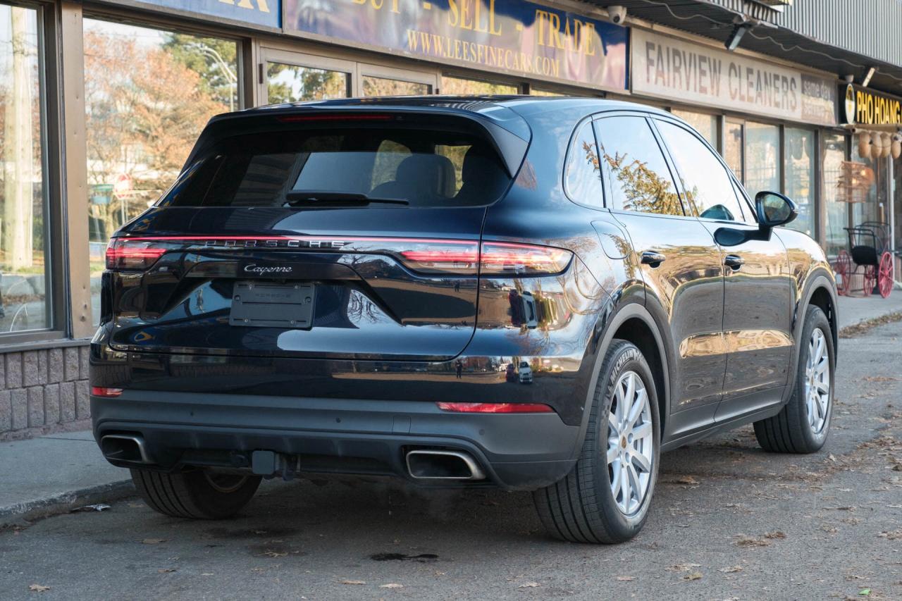 2022 Porsche Cayenne AWD Photo