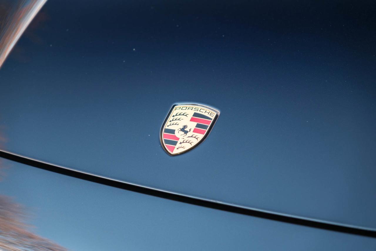 2022 Porsche Cayenne AWD Photo