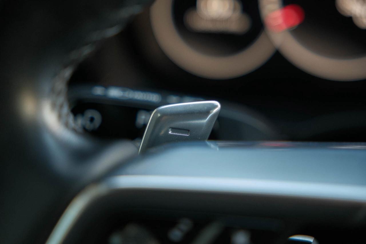 2022 Porsche Cayenne AWD Photo