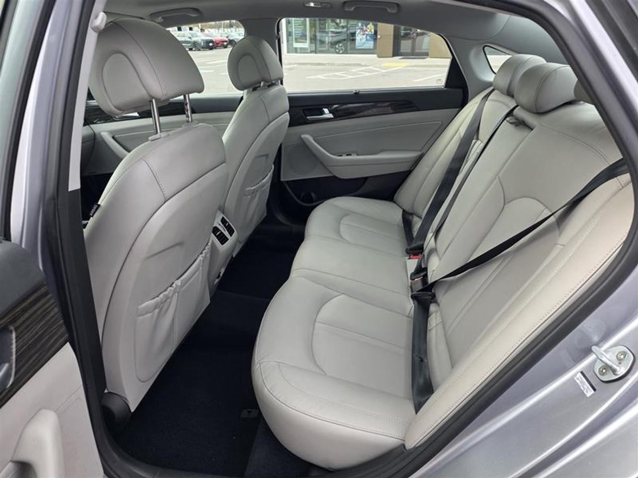 2016 Hyundai Sonata Hybrid Limited Photo