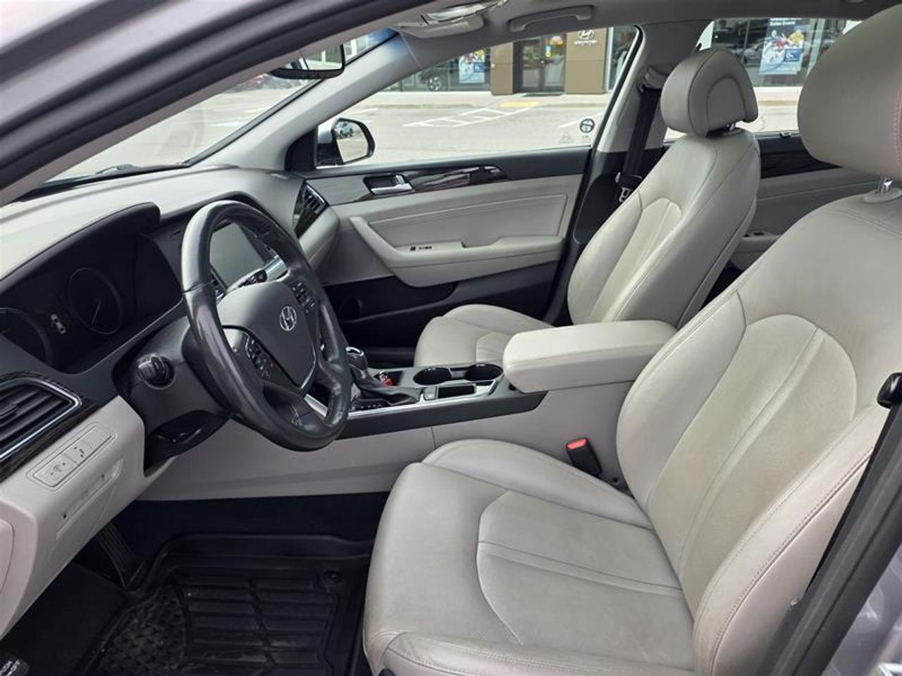 2016 Hyundai Sonata Hybrid Limited Photo