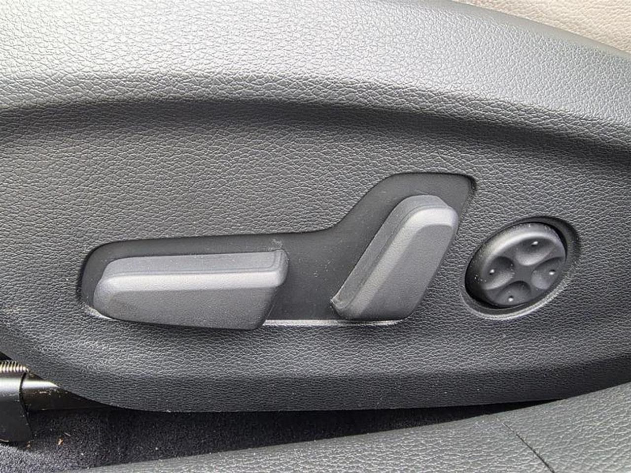 2016 Hyundai Sonata Hybrid Limited Photo