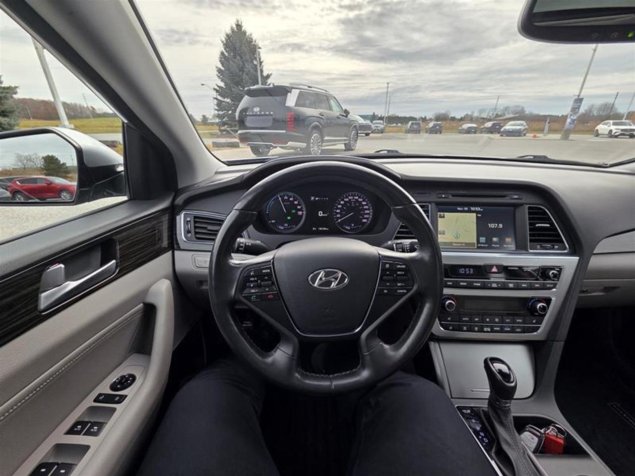 2016 Hyundai Sonata Hybrid Limited Photo