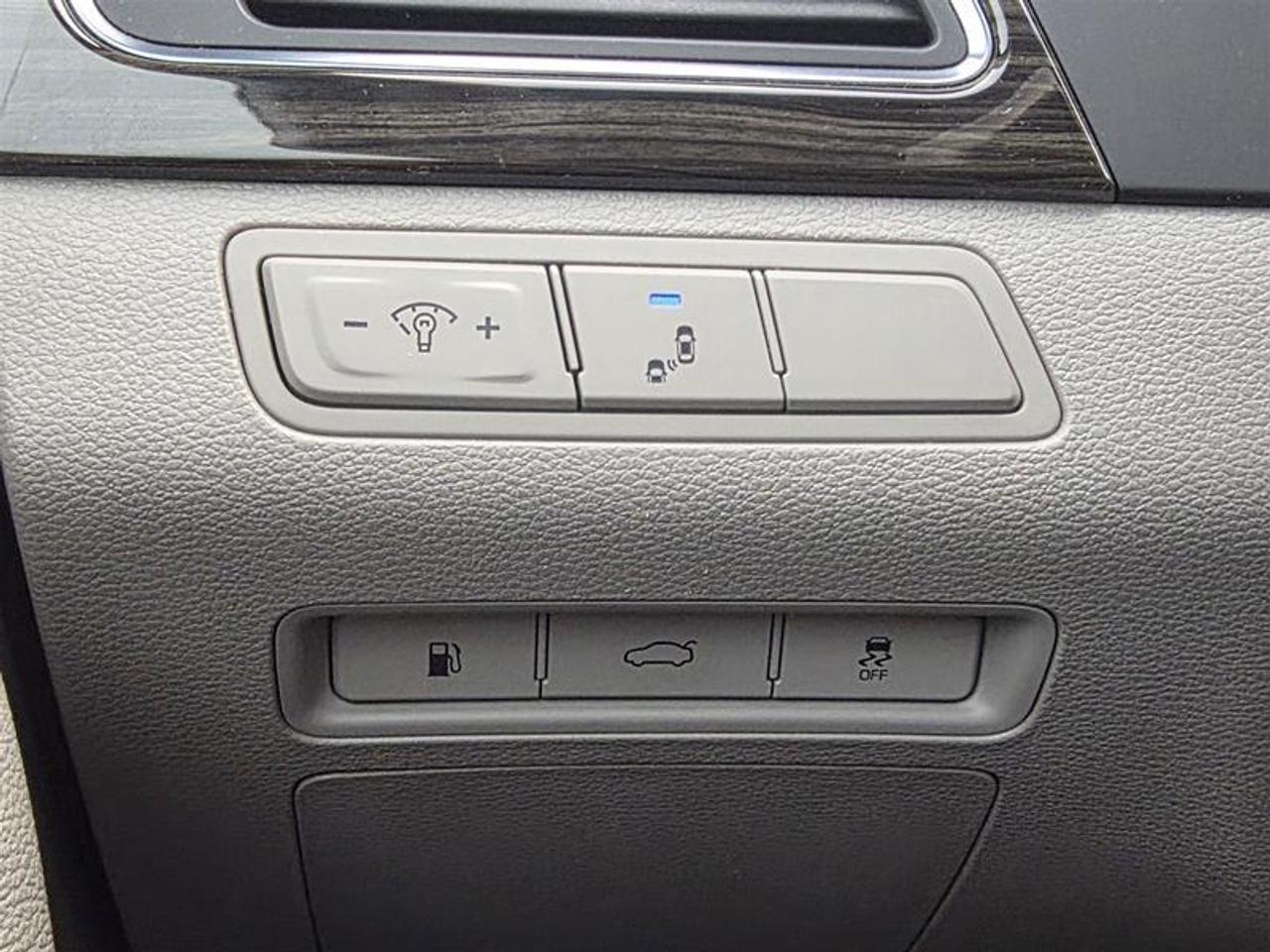 2016 Hyundai Sonata Hybrid Limited Photo