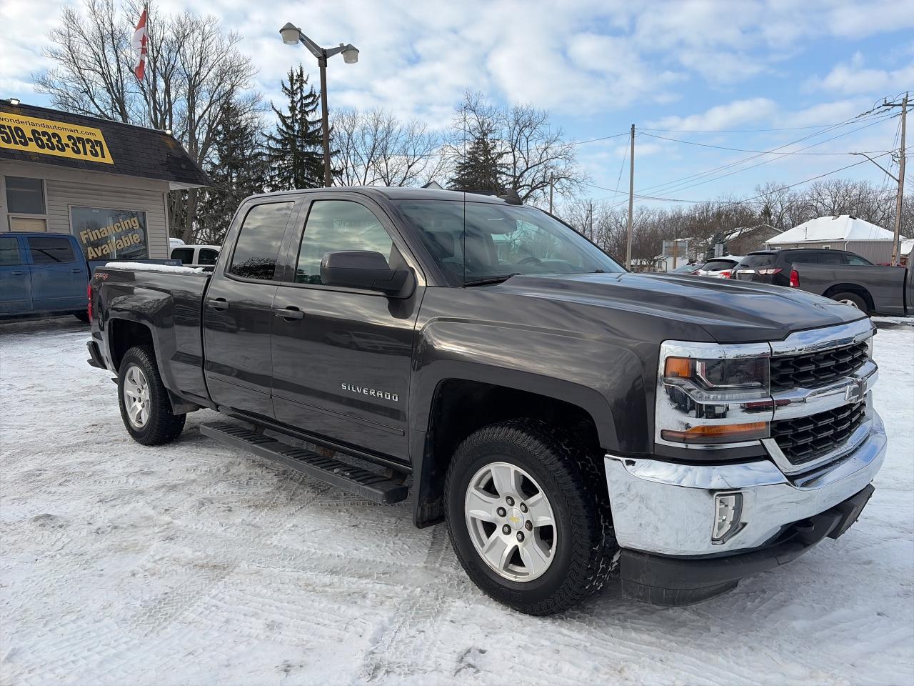 2016 Chevrolet Silverado 1500 LT-ONE OWNER-LOW KM-4X4-CLEAN CARFAX Photo3