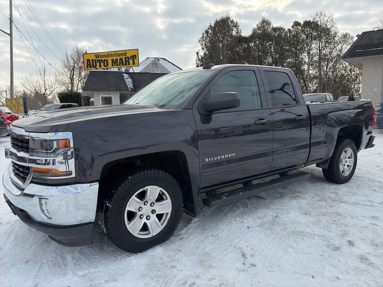 2016 Chevrolet Silverado 1500 LT-ONE OWNER-LOW KM-4X4-CLEAN CARFAX Photo0