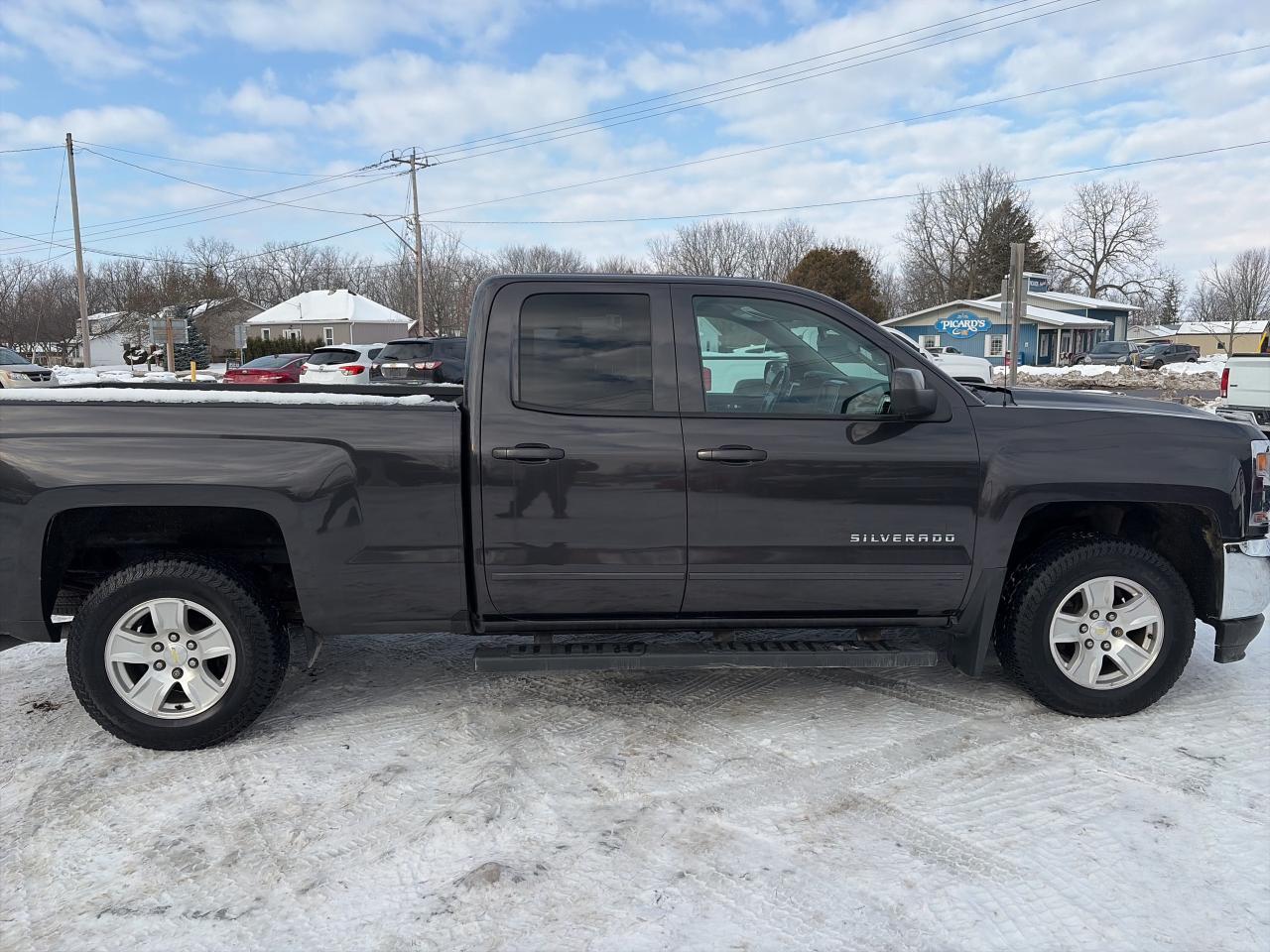 2016 Chevrolet Silverado 1500 LT-ONE OWNER-LOW KM-4X4-CLEAN CARFAX Photo