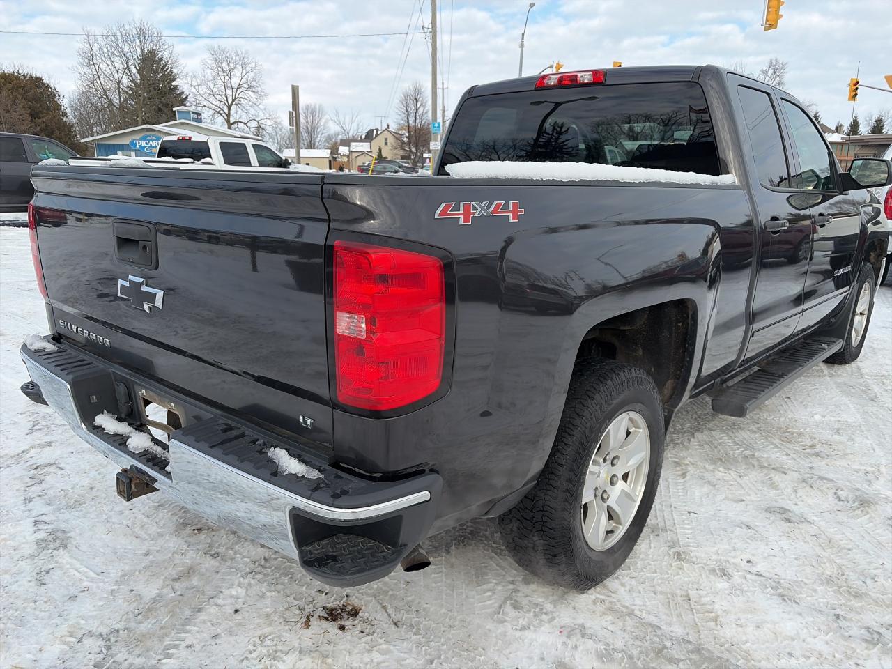 2016 Chevrolet Silverado 1500 LT-ONE OWNER-LOW KM-4X4-CLEAN CARFAX Photo