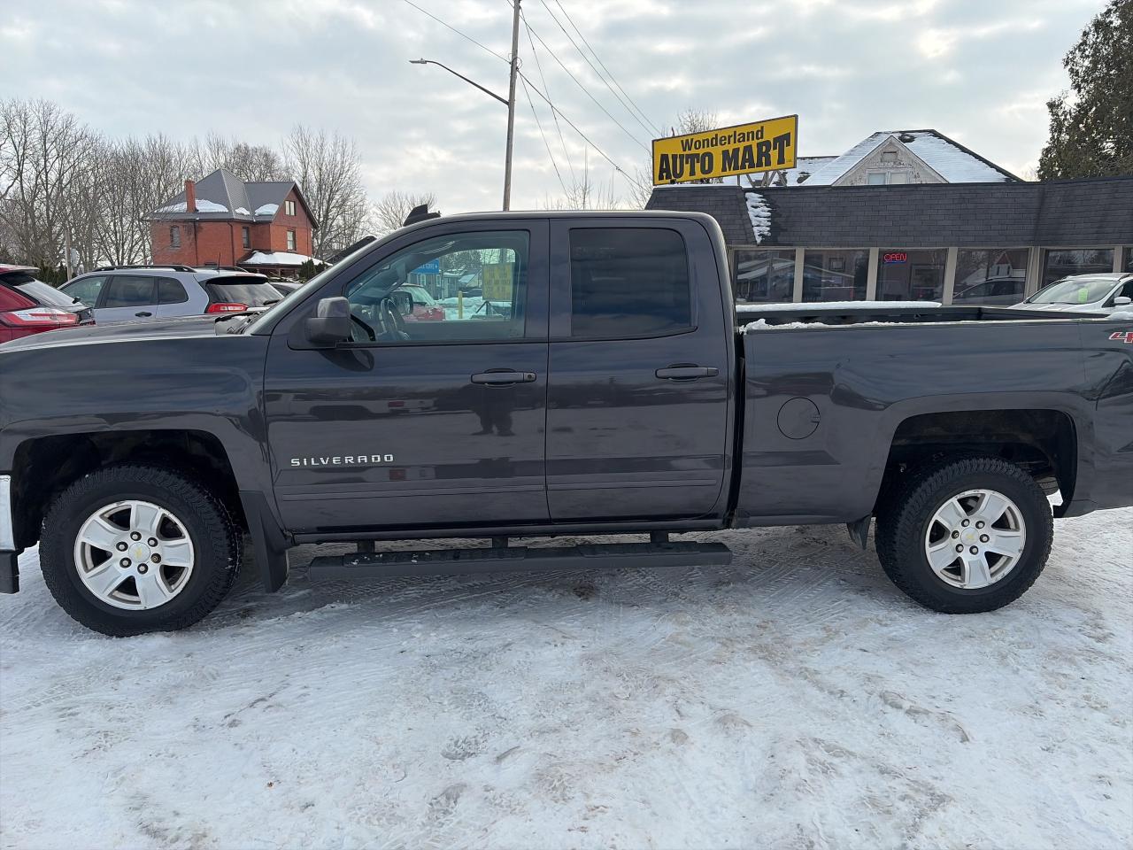 2016 Chevrolet Silverado 1500 LT-ONE OWNER-LOW KM-4X4-CLEAN CARFAX Photo