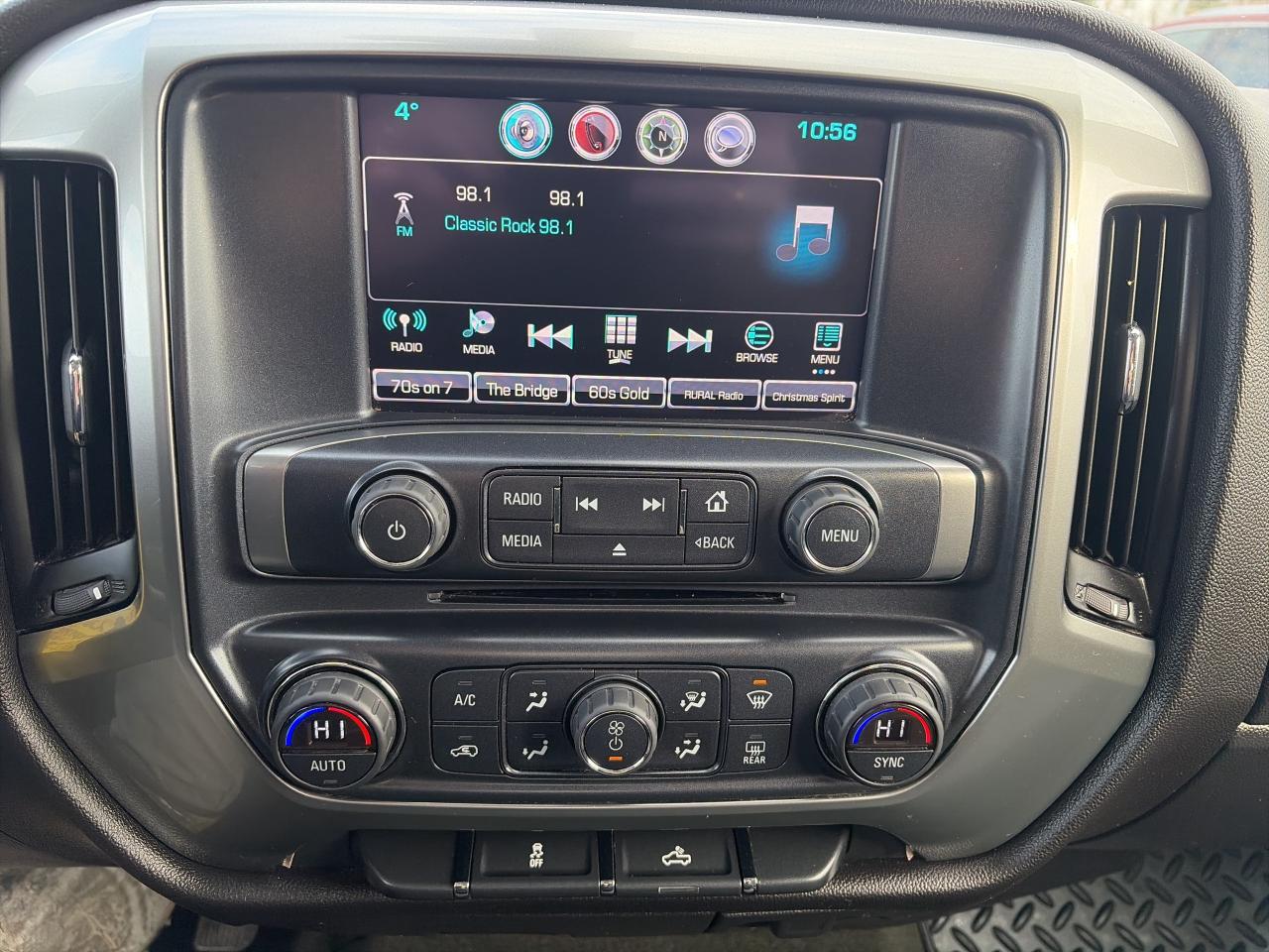 2016 Chevrolet Silverado 1500 LT-ONE OWNER-LOW KM-4X4-CLEAN CARFAX Photo