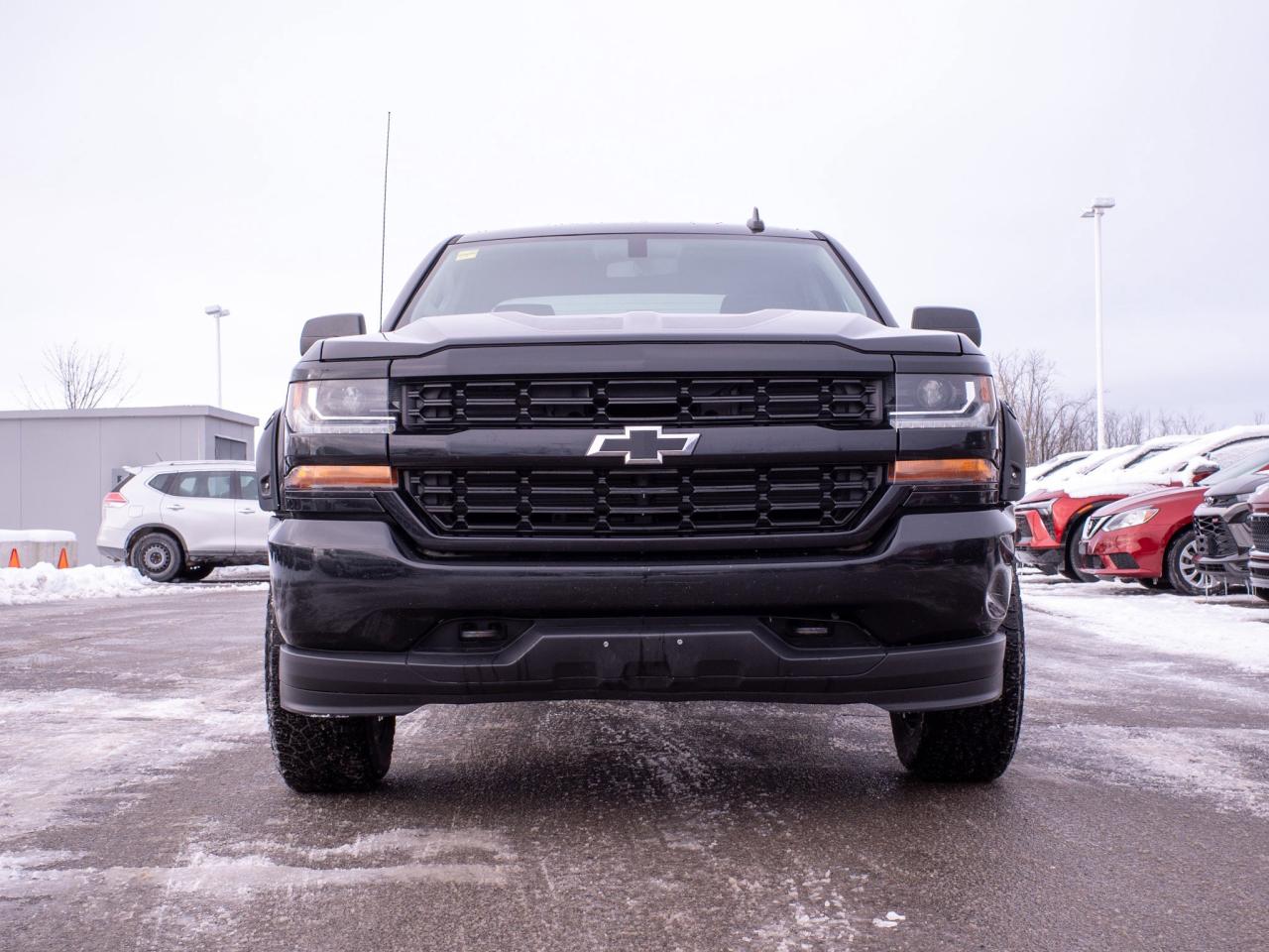 2018 Chevrolet Silverado 1500 Custom - Chrome Wheels Tow Hooks Photo2