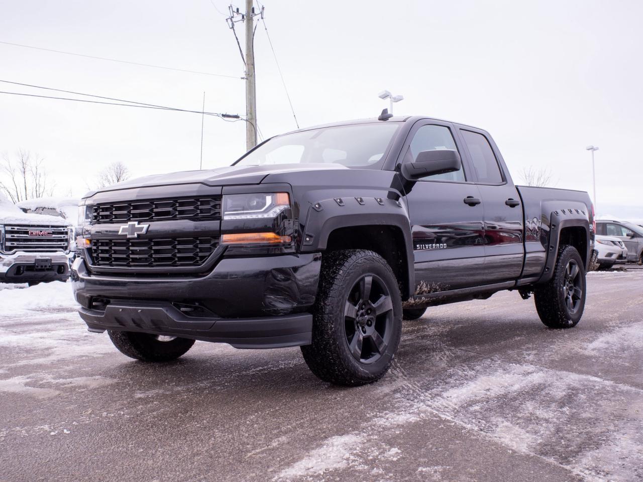 2018 Chevrolet Silverado 1500 Custom - Chrome Wheels Tow Hooks Photo3