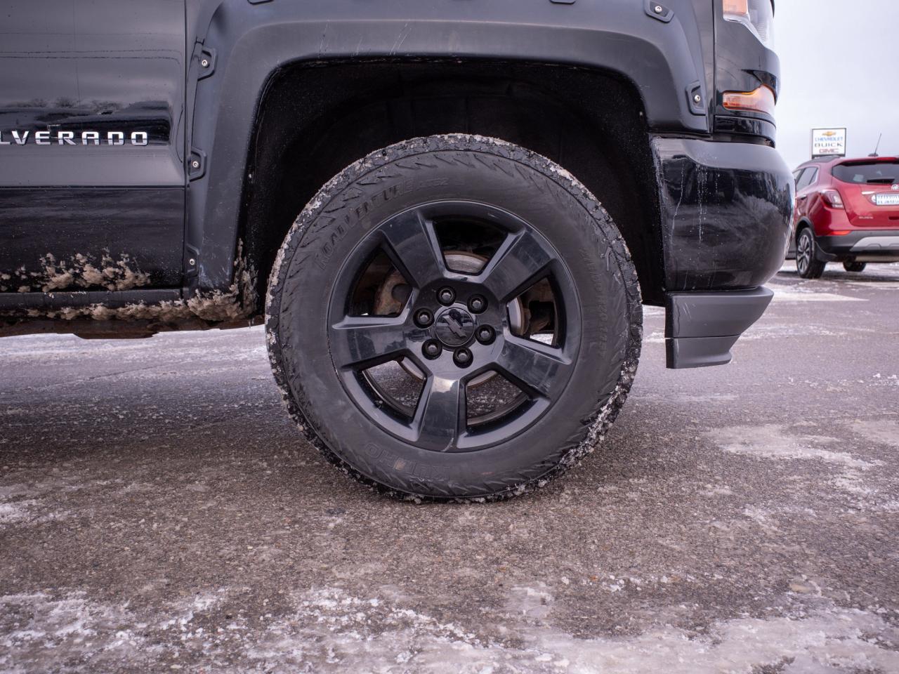 2018 Chevrolet Silverado 1500 Custom - Chrome Wheels Tow Hooks Photo