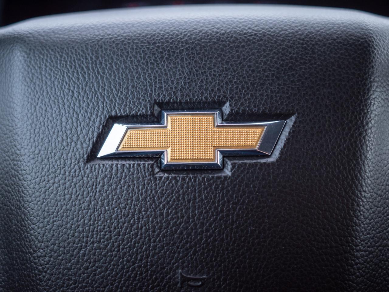 2018 Chevrolet Silverado 1500 Custom - Chrome Wheels Tow Hooks Photo